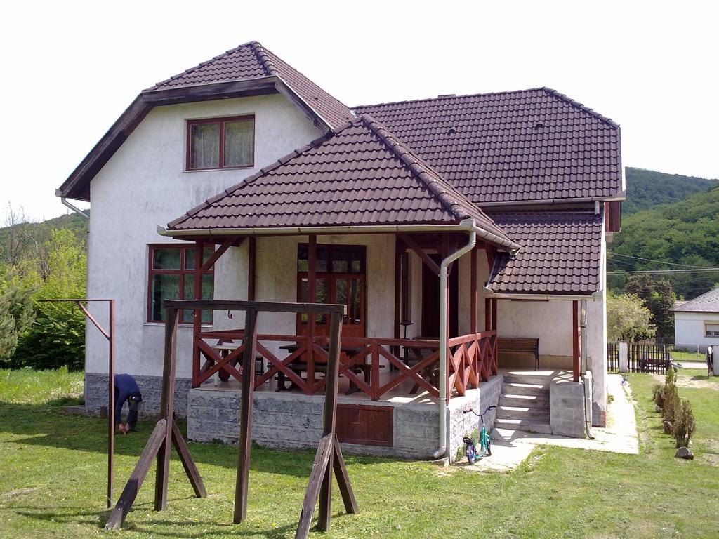 Hotel Huta Vendeghaz Kishuta Exteriér fotografie
